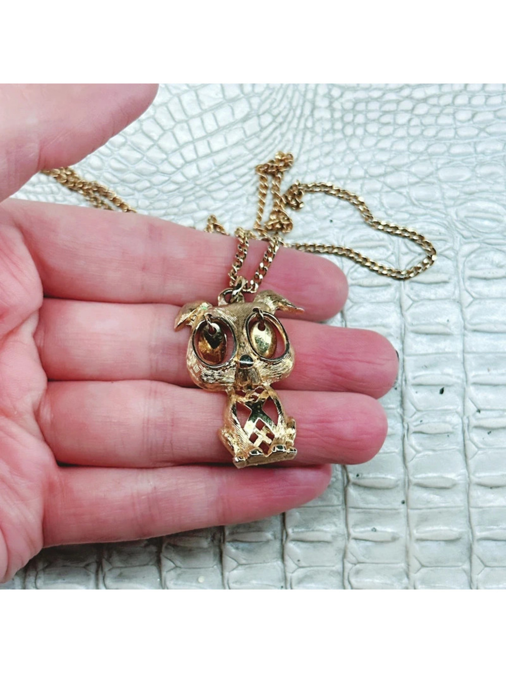 1038mc. Goldtone Dog Brooches